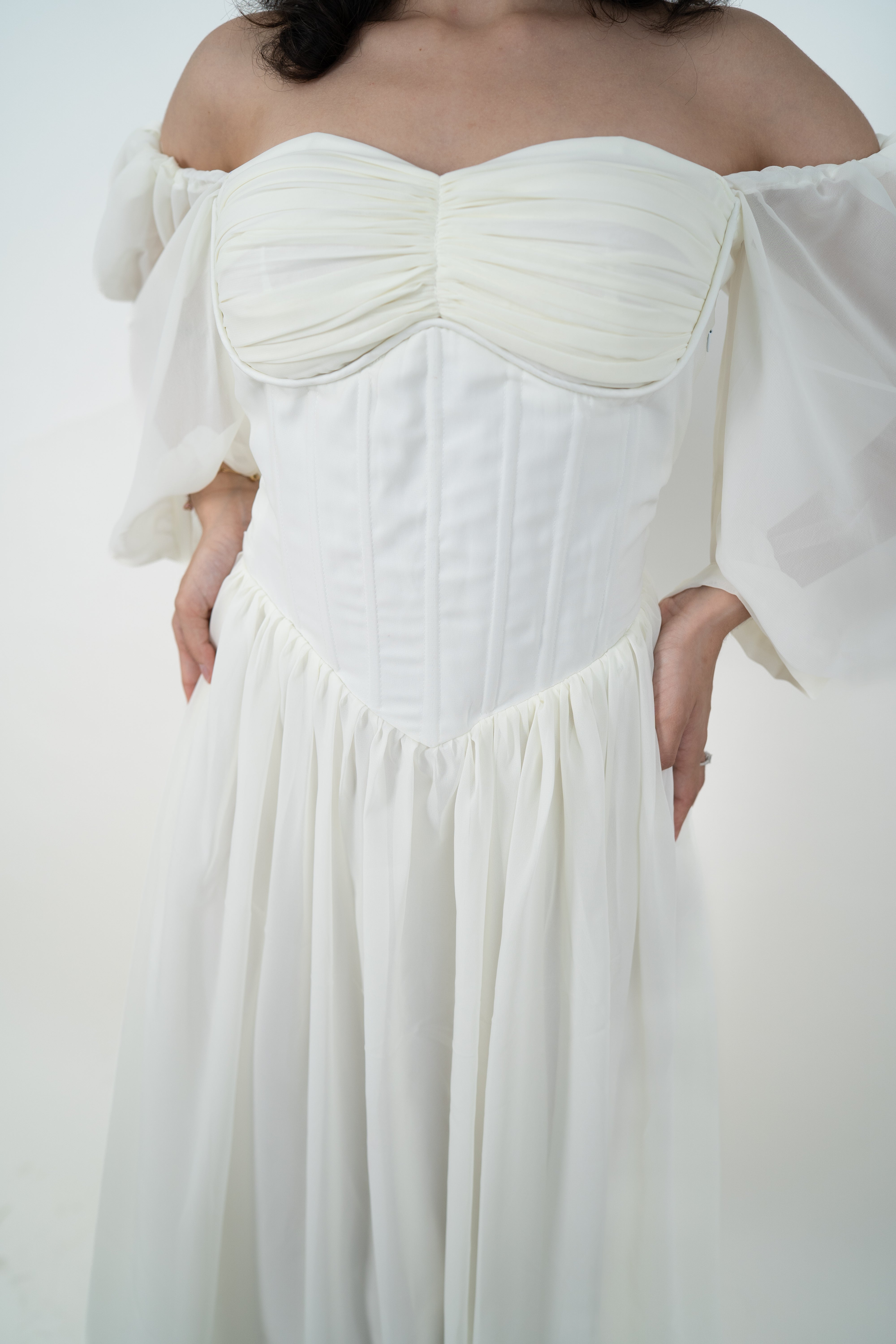 Georgia White Maxi